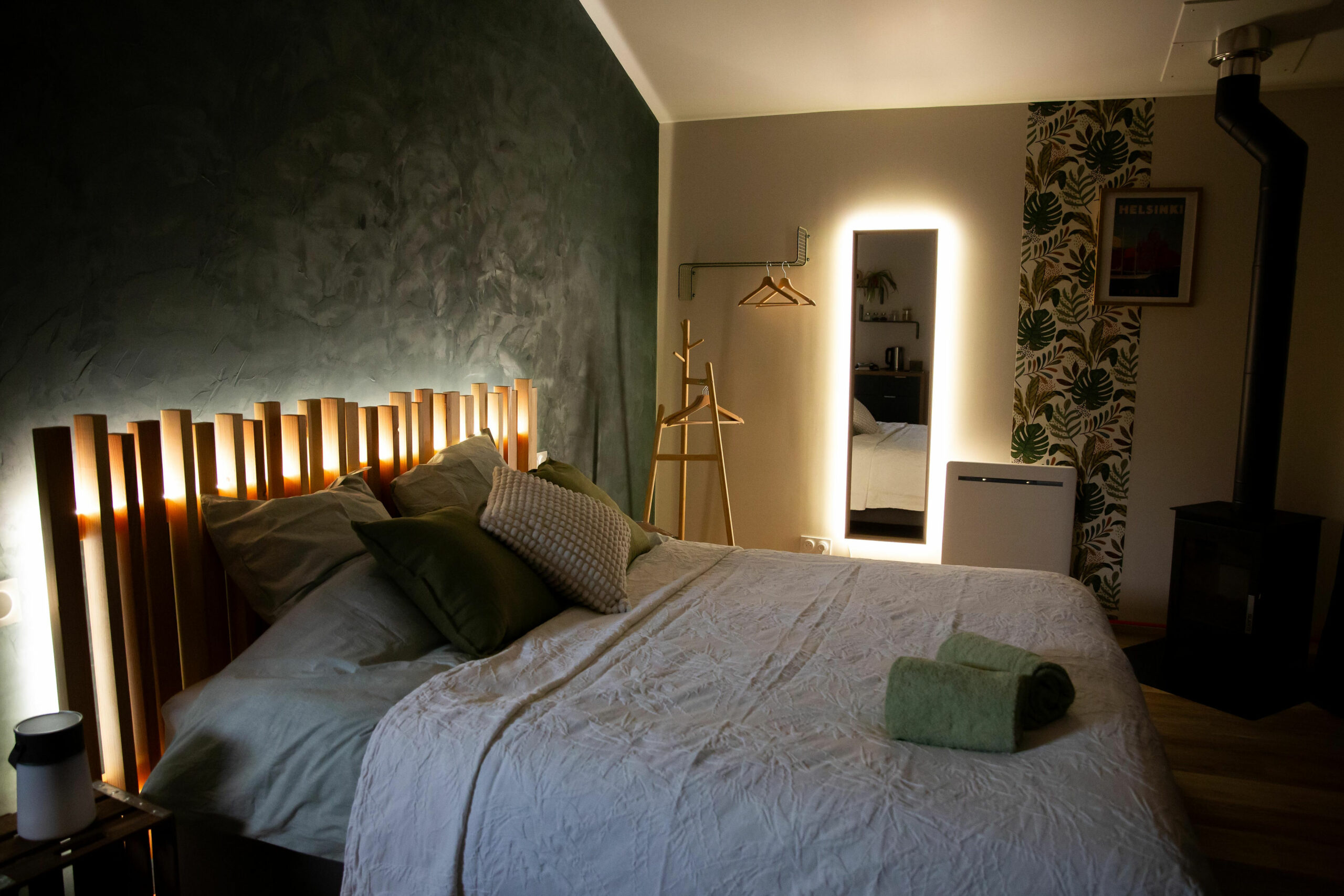 lit king size lodge Heslinki